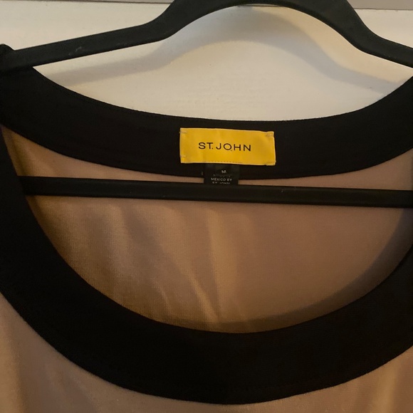 St. John three quarter sleeved dress. - Picture 3 of 4